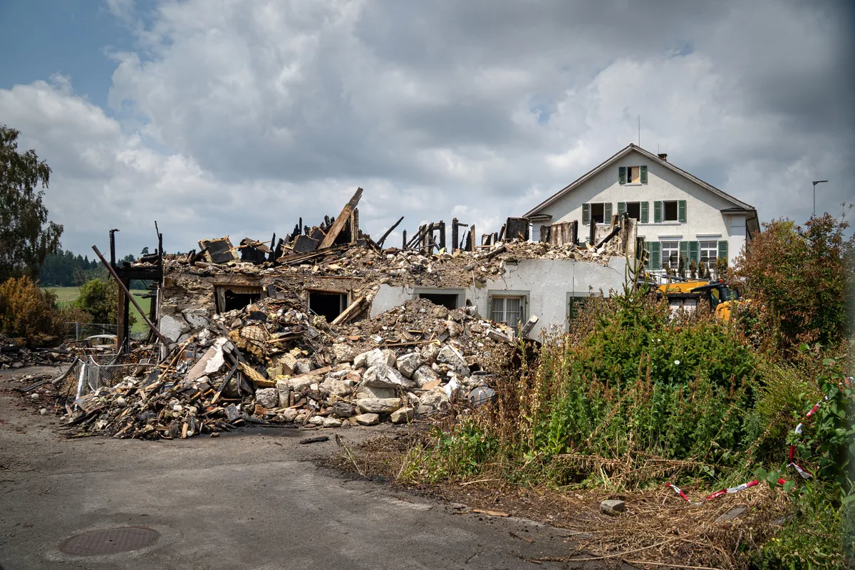 Brandruine bei Tagelswangen.
